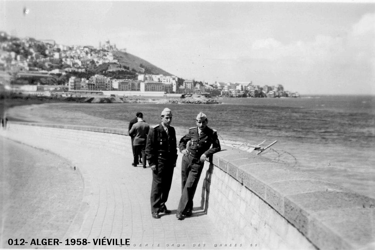 012- Alger-1958- Vieville.jpg
